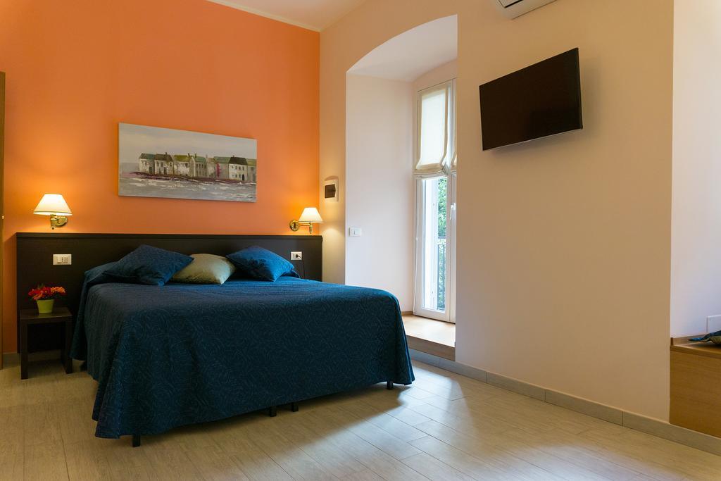 Bed and Breakfast Poppy House Rom Zimmer foto